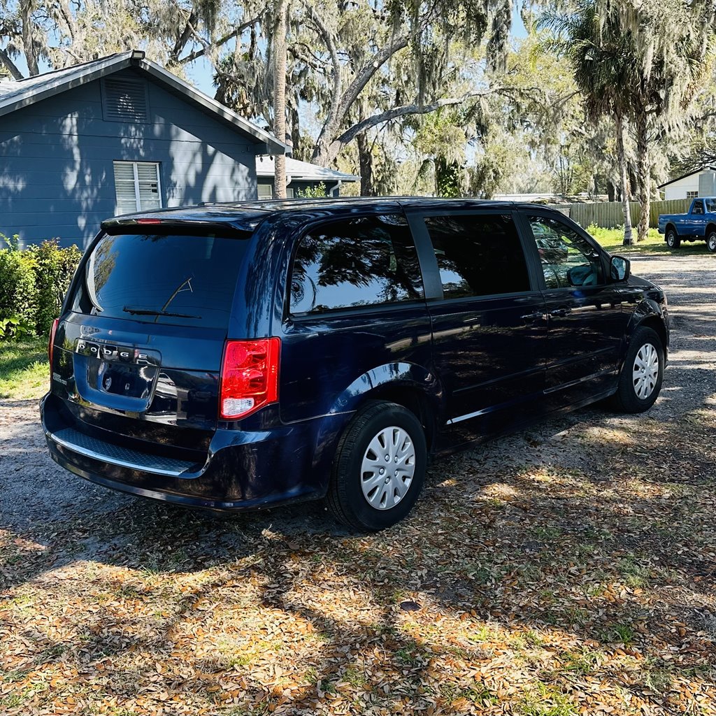 2012 Dodge Grand Caravan SE photo 9