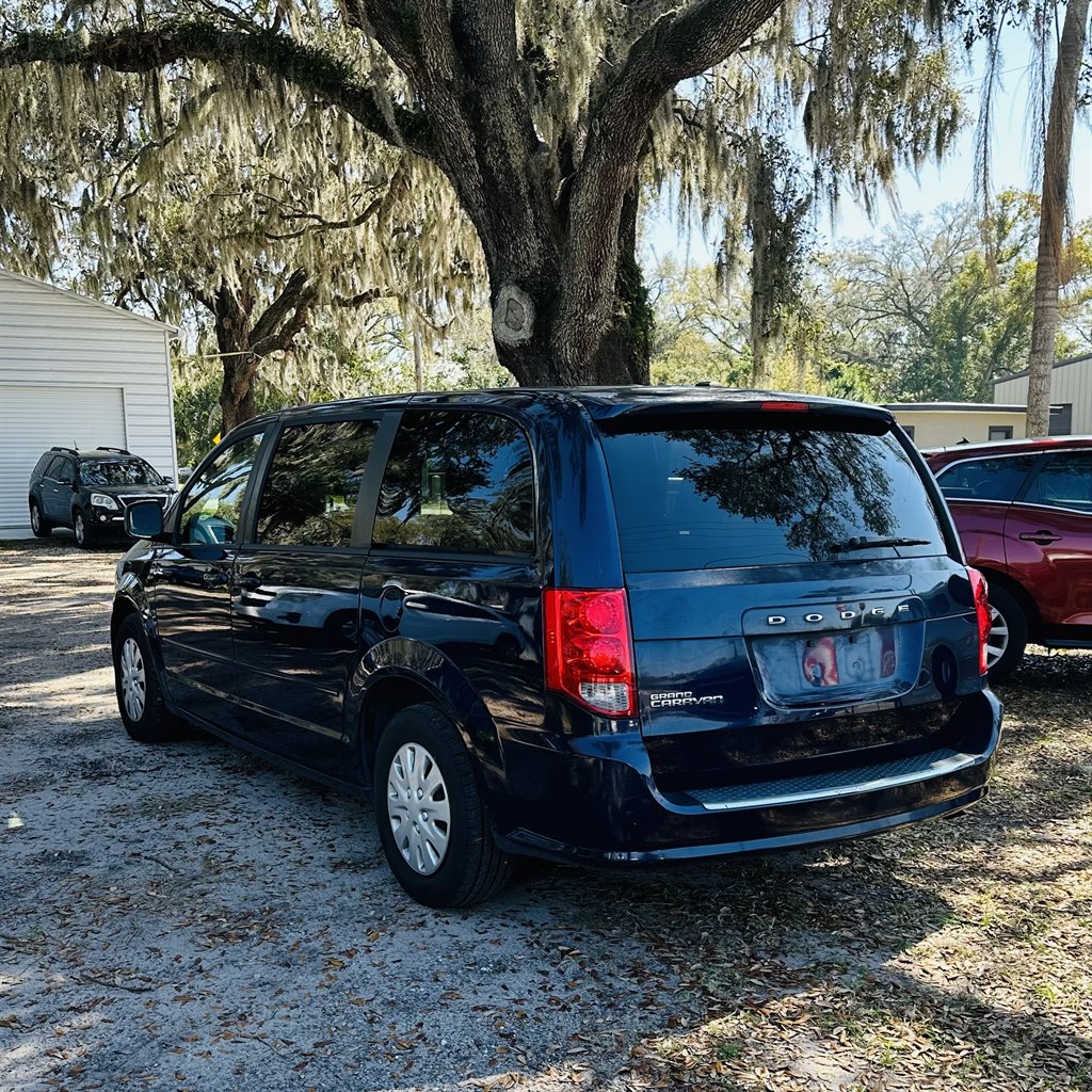 2012 Dodge Grand Caravan SE photo 4