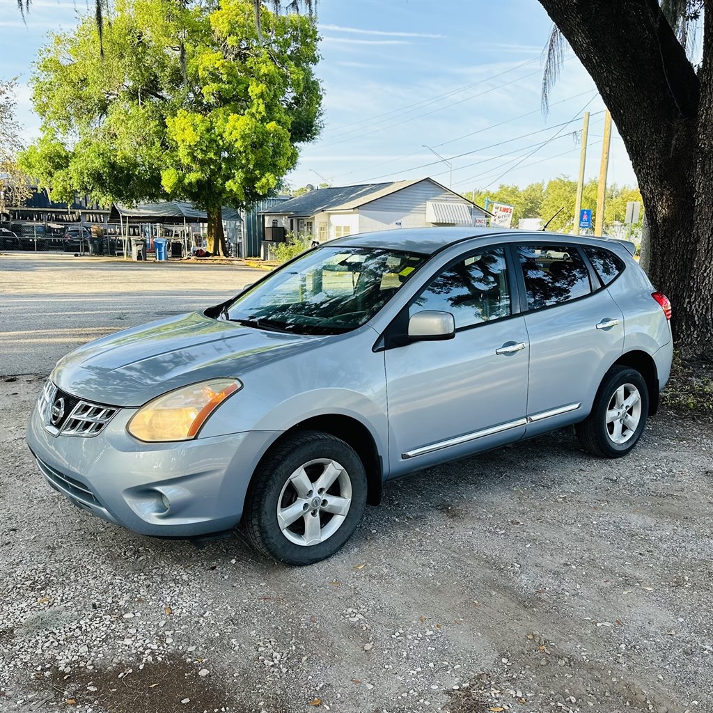 2013 Nissan Rogue S photo 5