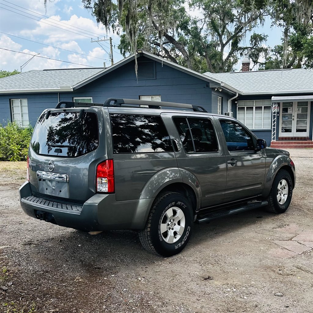 2008 Nissan Pathfinder S photo 9