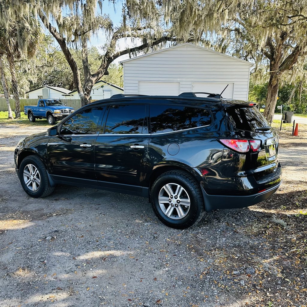 2015 Chevrolet Traverse 2LT photo 8