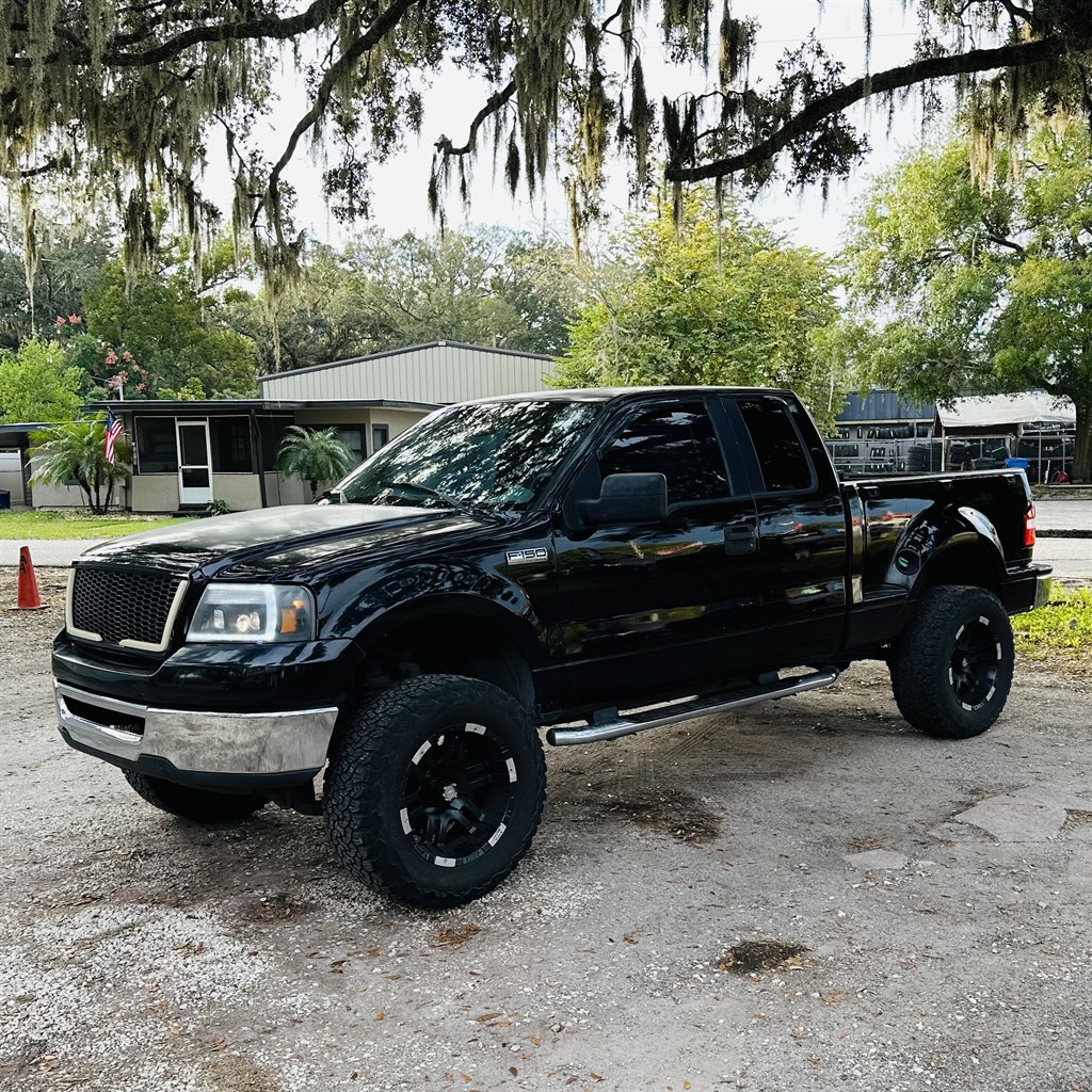 2006 Ford F-150 XLT photo 6