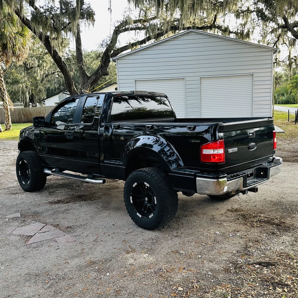 2006 Ford F-150 XLT photo 4