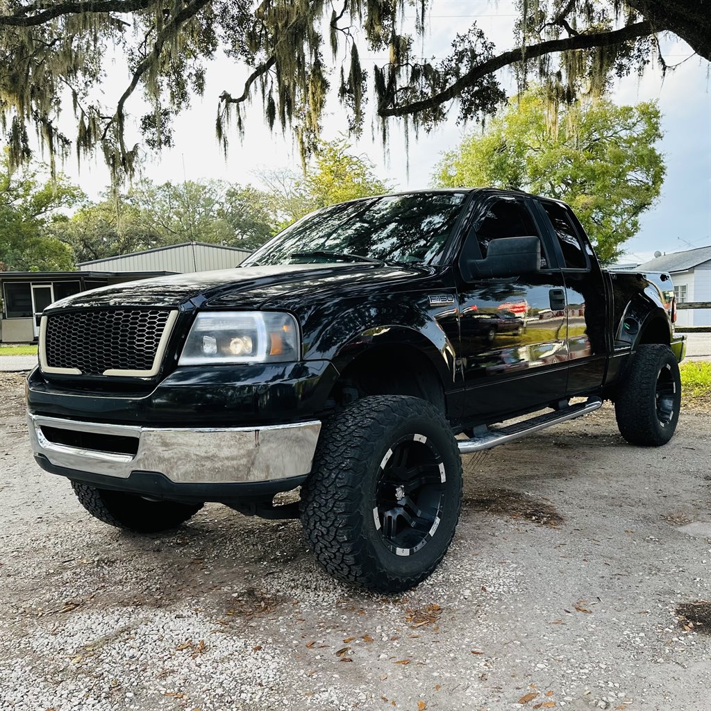 2006 Ford F-150 XLT photo 12