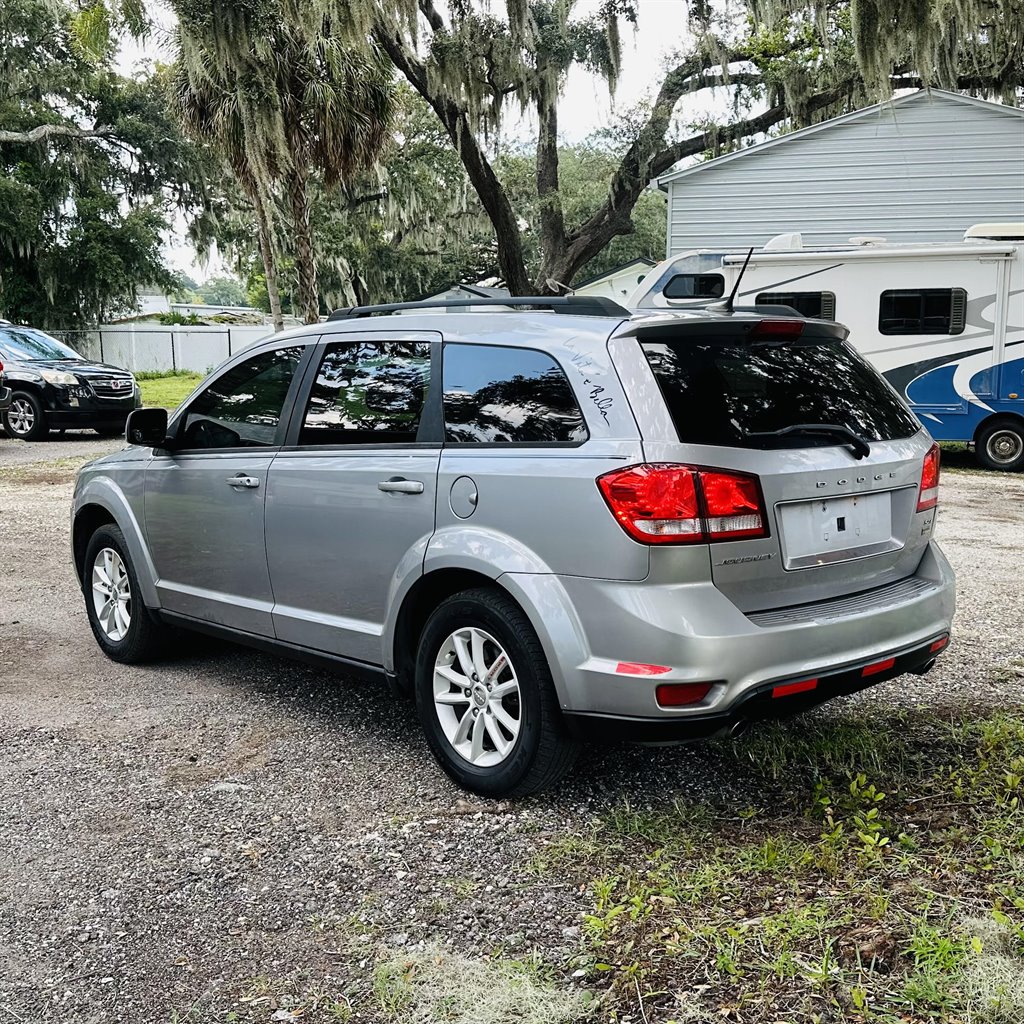 2015 Dodge Journey SXT photo 3