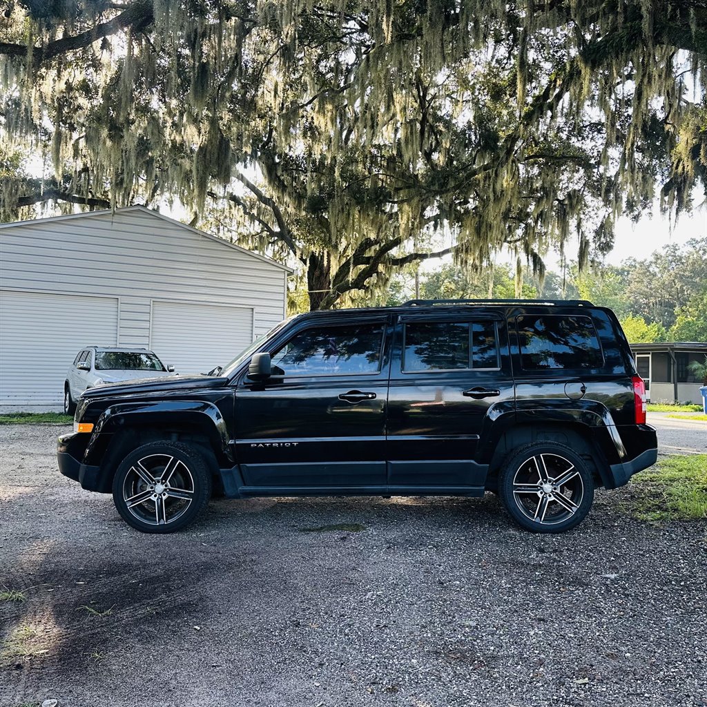 2014 Jeep Patriot Sport photo 6