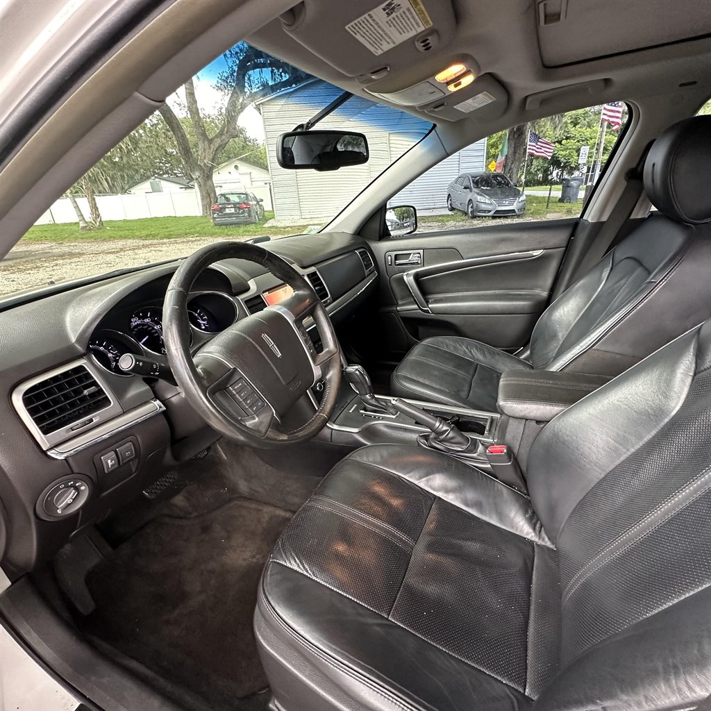 2011 Lincoln MKZ Base photo 14