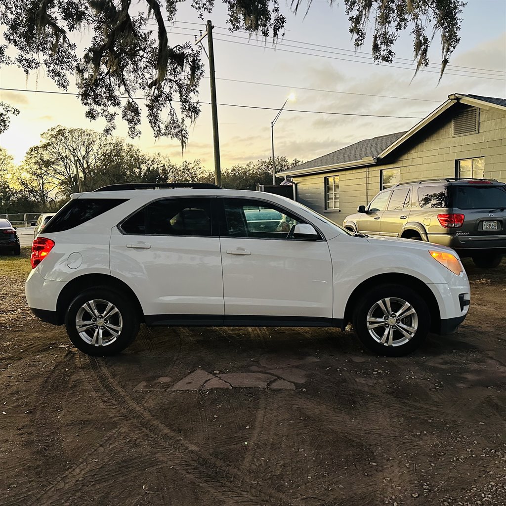 2011 Chevrolet Equinox 1LT photo 5