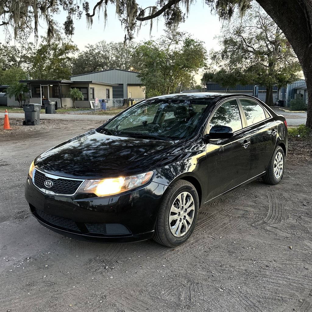 Kia Forte's photo