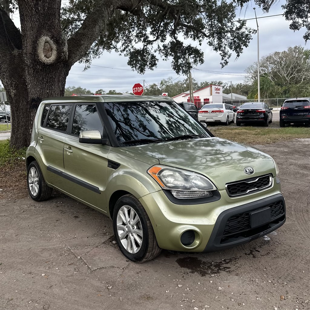 2013 Kia Soul + photo 3