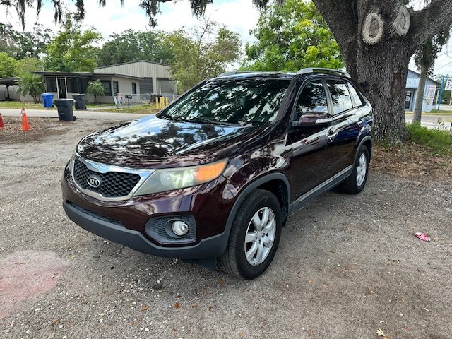 2011 Kia Sorento LX's photo