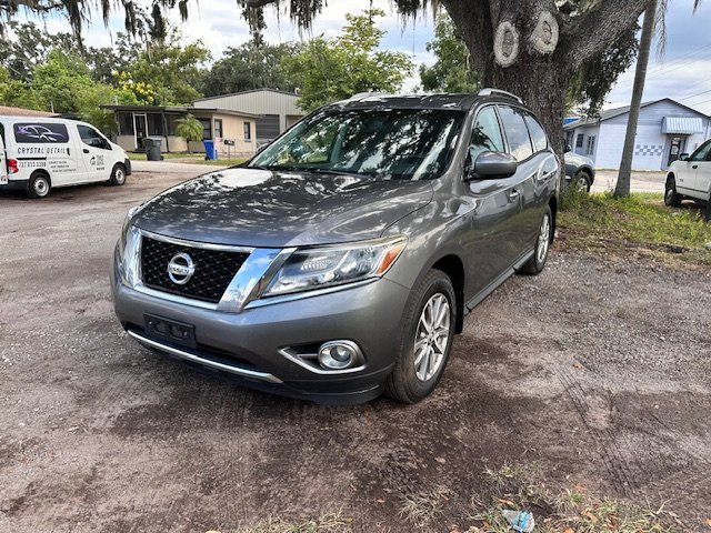 2015 Nissan Pathfinder SV