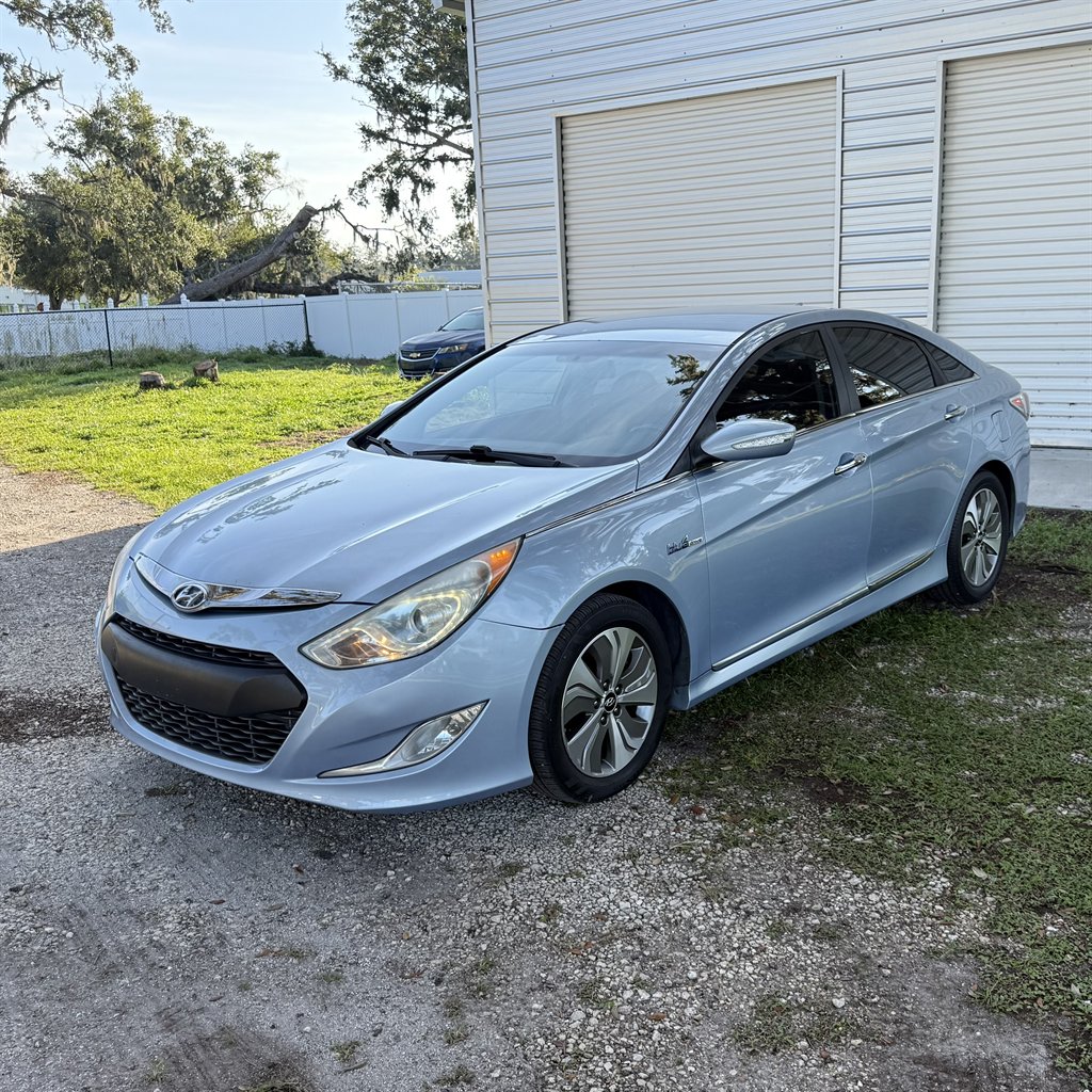 2015 Hyundai Sonata Hybrid Limited's photo