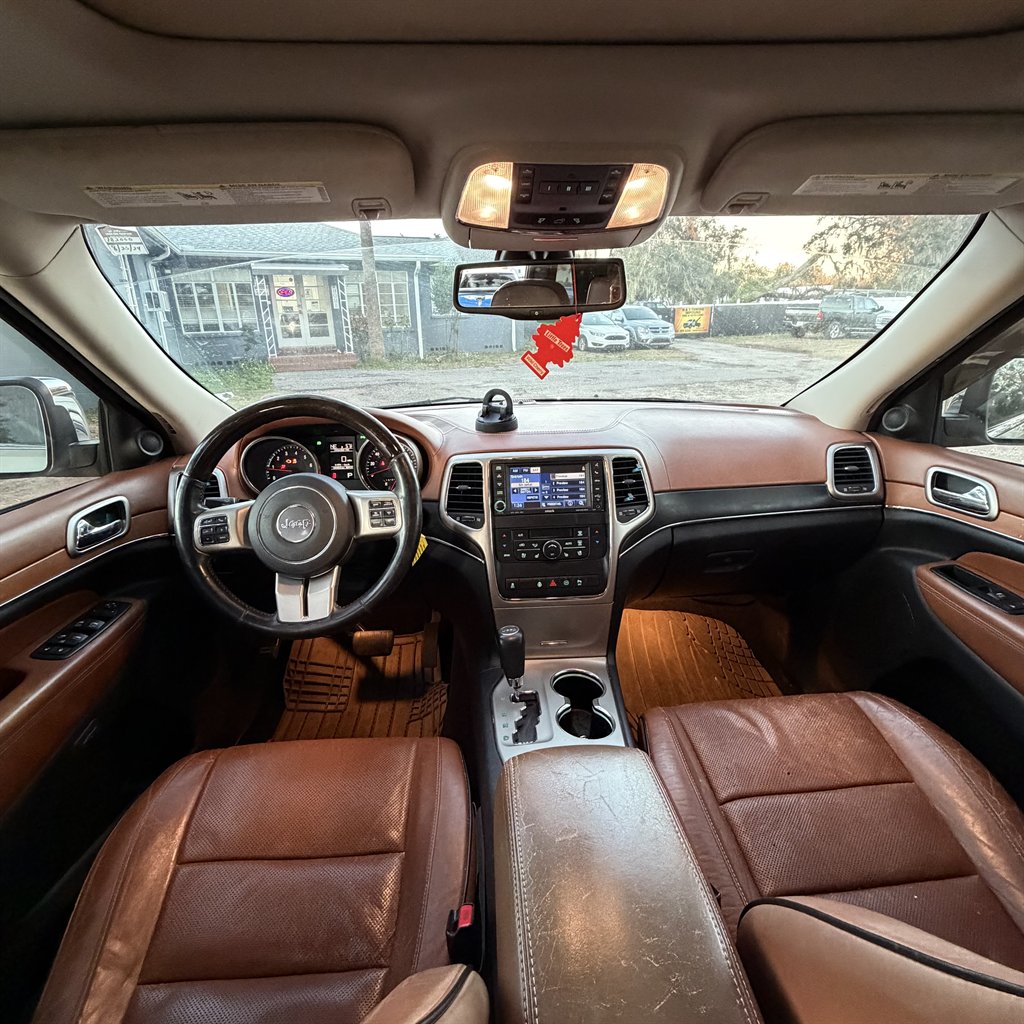 2011 Jeep Grand Cherokee Overland - Photo 11