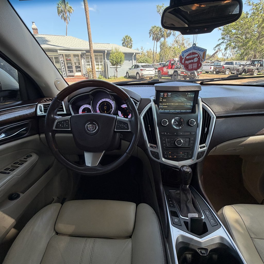 2010 Cadillac SRX Luxury Collection - Photo 12