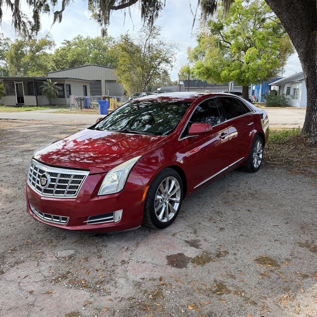 2013 Cadillac XTS Luxury Collection